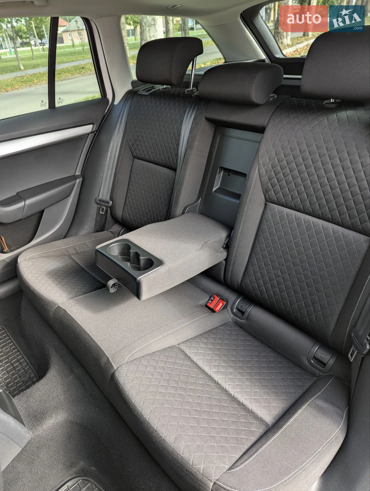 2015 Skoda Octavia - мініатюра 23