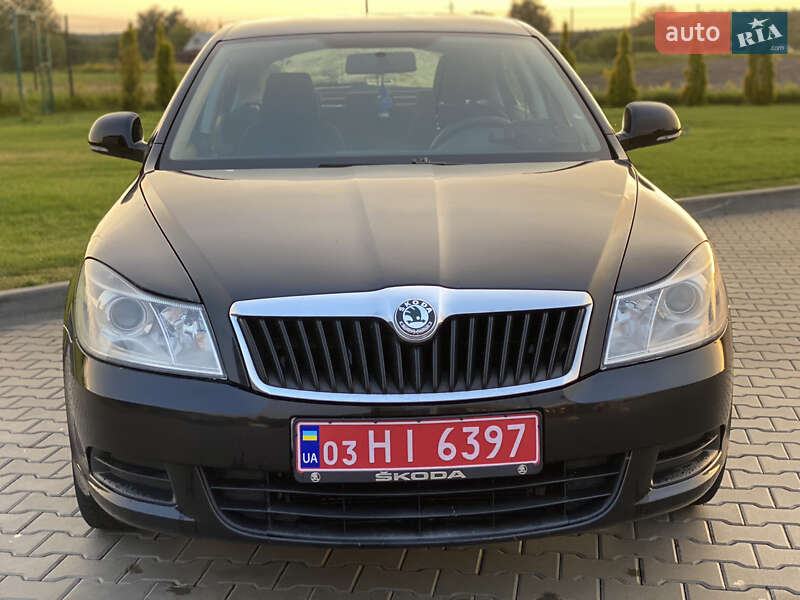 Лифтбек Skoda Octavia 2010 в Луцке