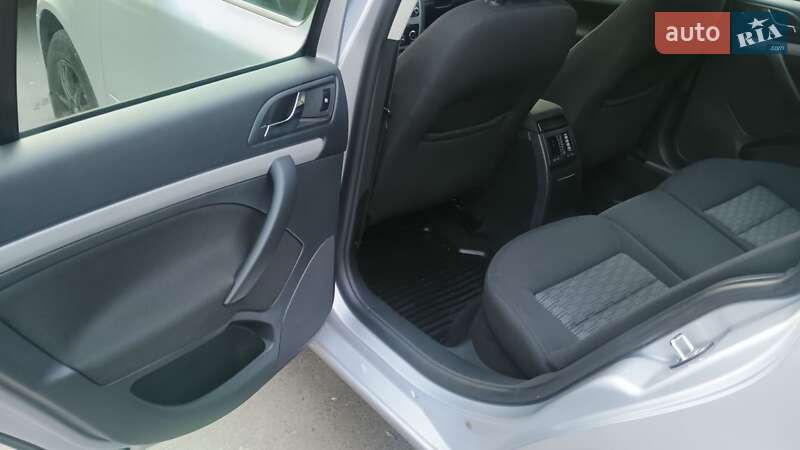 Універсал Skoda Octavia 2012 в Рівному