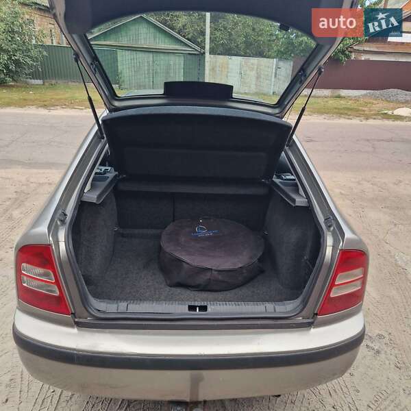 Ліфтбек Skoda Octavia 2008 в Остер