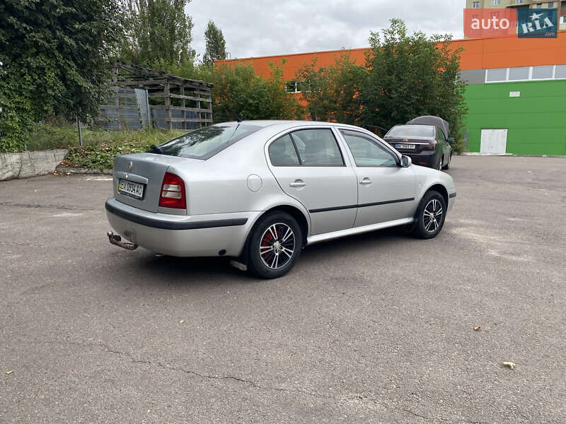 Лифтбек Skoda Octavia 2007 в Ровно
