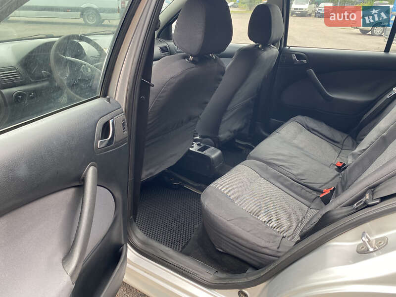 Лифтбек Skoda Octavia 2007 в Ровно