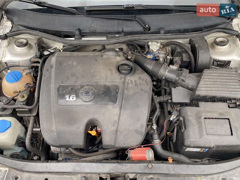 Лифтбек Skoda Octavia 2007 в Ровно