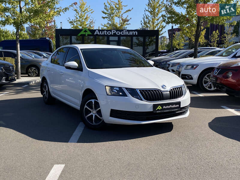 Лифтбек Skoda Octavia 2019 в Киеве