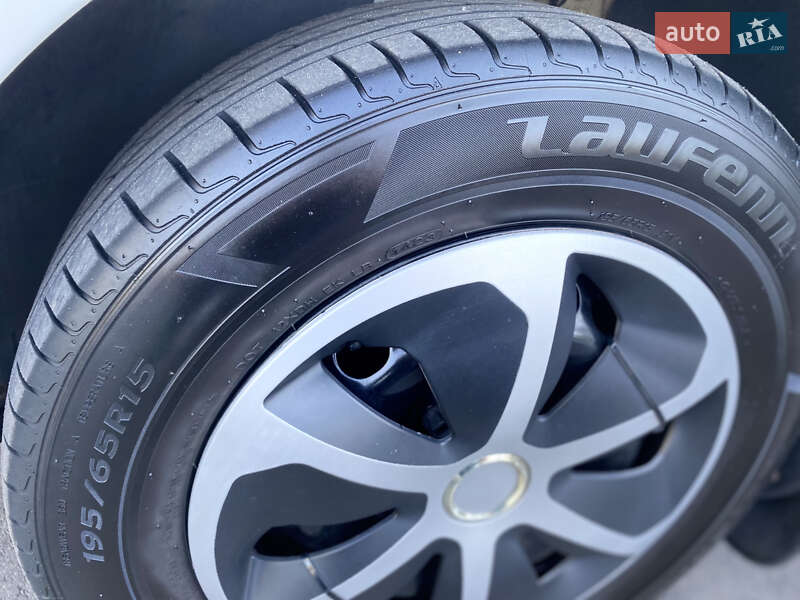 Лифтбек Skoda Octavia 2019 в Киеве