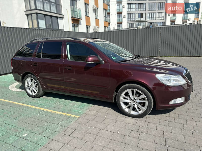 Универсал Skoda Octavia 2012 в Ивано-Франковске