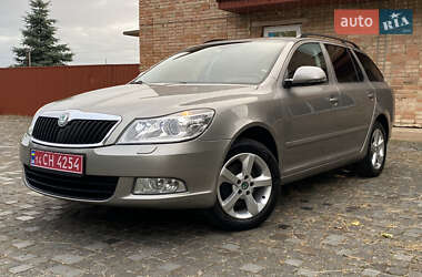 Универсал Skoda Octavia 2012 в Умани