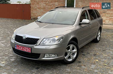 Универсал Skoda Octavia 2012 в 