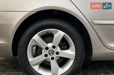 Универсал Skoda Octavia 2012 в 