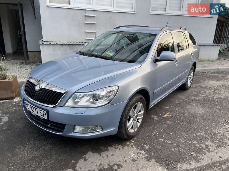 Универсал Skoda Octavia 2010 в Зборове фото 3 Универсал Skoda Octavia 2010 в Зборове