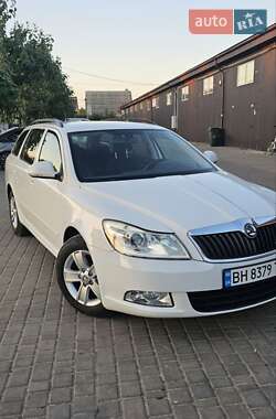Універсал Skoda Octavia 2011 в Одесі