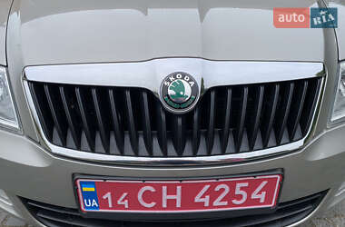 Универсал Skoda Octavia 2012 в 