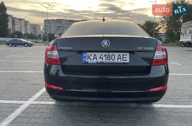 Лифтбек Skoda Octavia 2015 в 