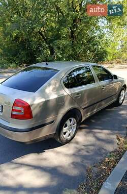 Лифтбек Skoda Octavia 2005 в 