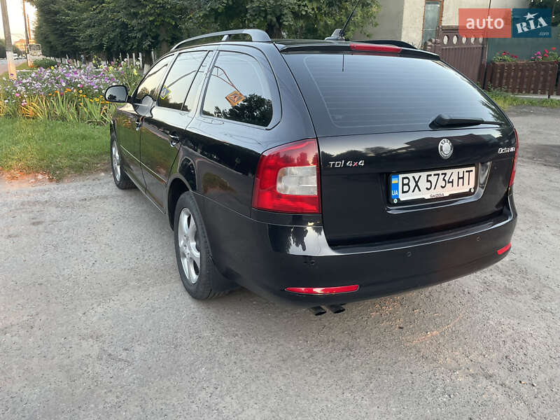 Универсал Skoda Octavia 2010 в Староконстантинове
