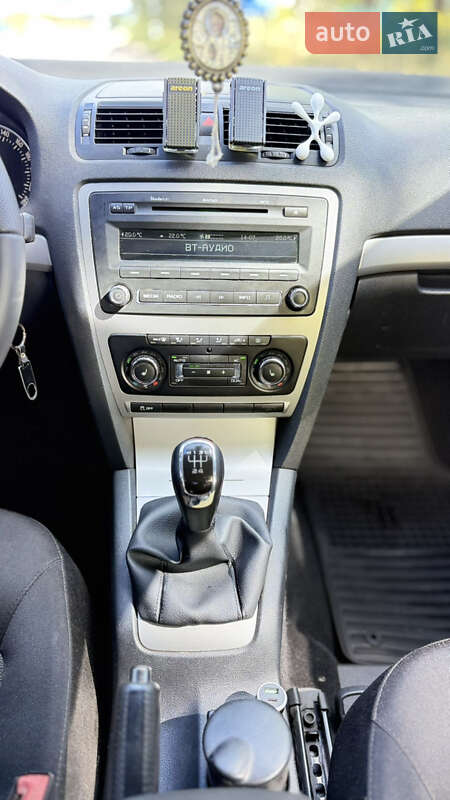 Лифтбек Skoda Octavia 2011 в Ужгороде