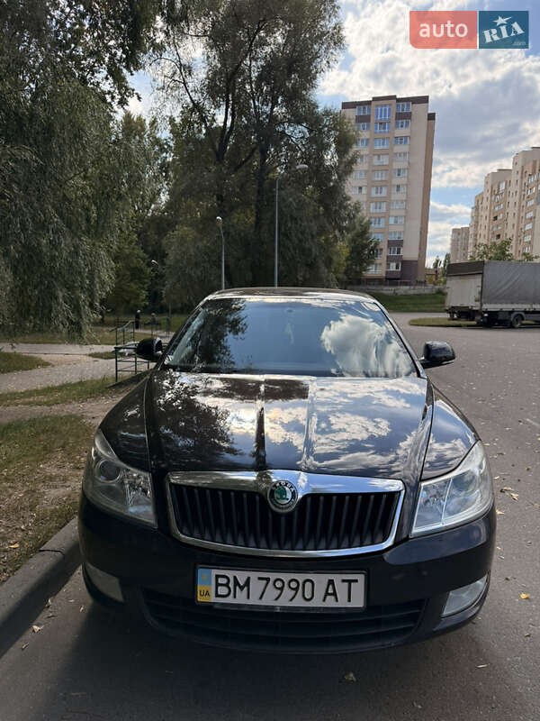 Універсал Skoda Octavia 2012 в Сумах