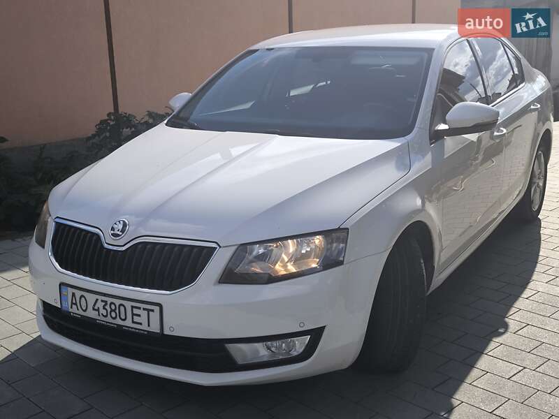 Ліфтбек Skoda Octavia 2015 в Мукачевому