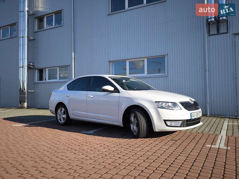 Ліфтбек Skoda Octavia 2015 в Мукачевому