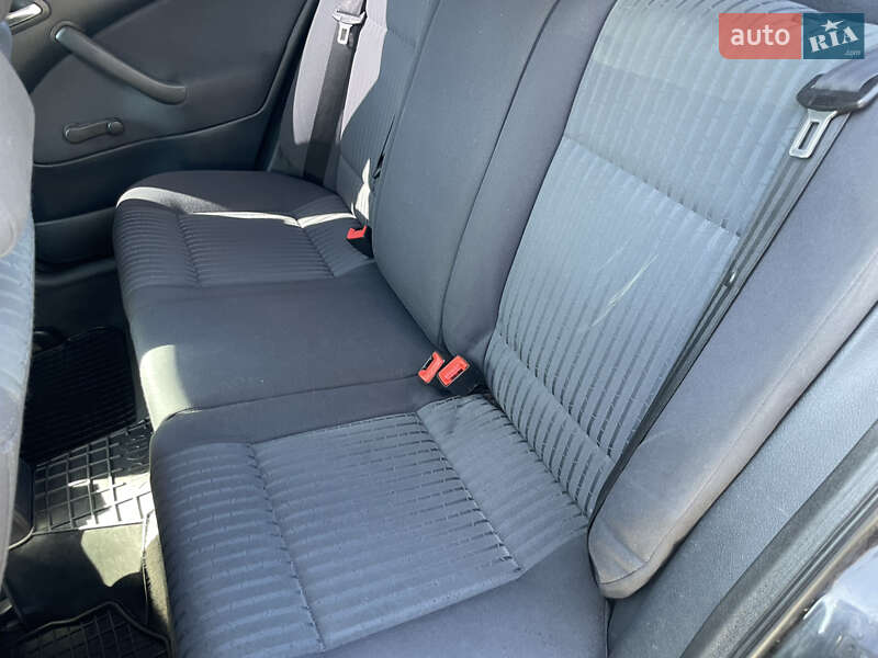 Ліфтбек Skoda Octavia 2004 в Полтаві