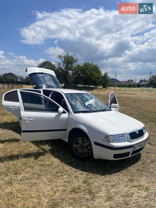 Лифтбек Skoda Octavia 2006 в Ивано-Франковске