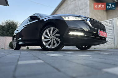 Универсал Skoda Octavia 2020 в 
