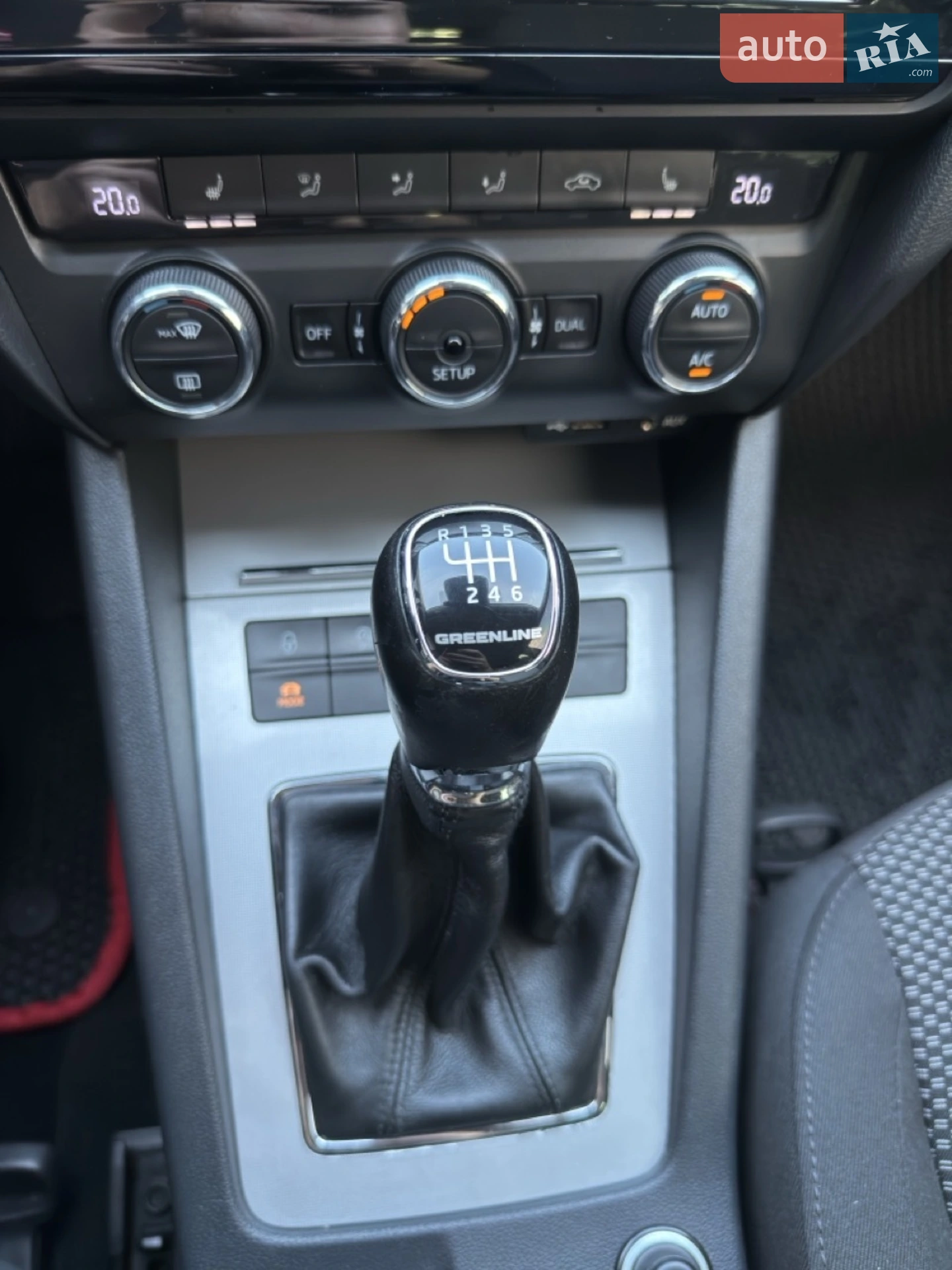 2014 Skoda Octavia - мініатюра 18