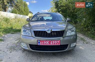 Универсал Skoda Octavia 2010 в 