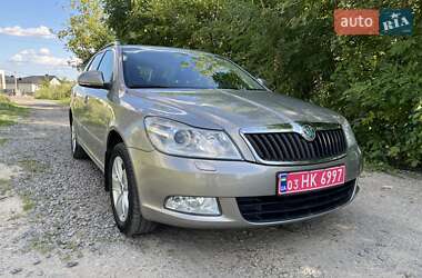 Универсал Skoda Octavia 2010 в 