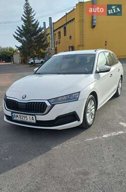 Универсал Skoda Octavia 2020 в Житомире