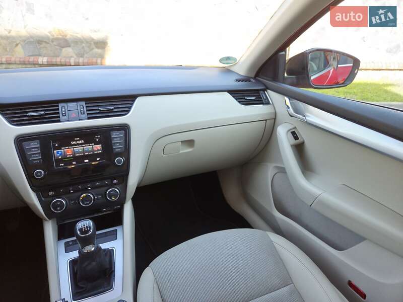 Универсал Skoda Octavia 2014 в Хмельницком