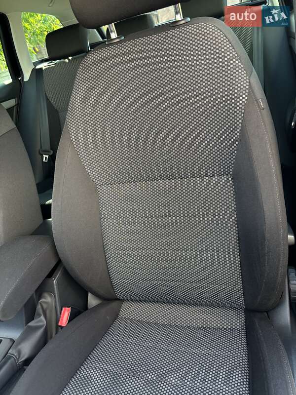 Универсал Skoda Octavia 2015 в Чорткове