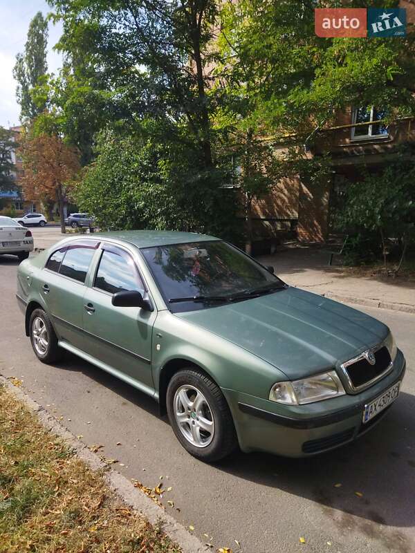 Універсал Skoda Octavia 2003 в Краснограді