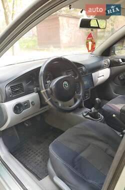 Универсал Skoda Octavia 2003 в 