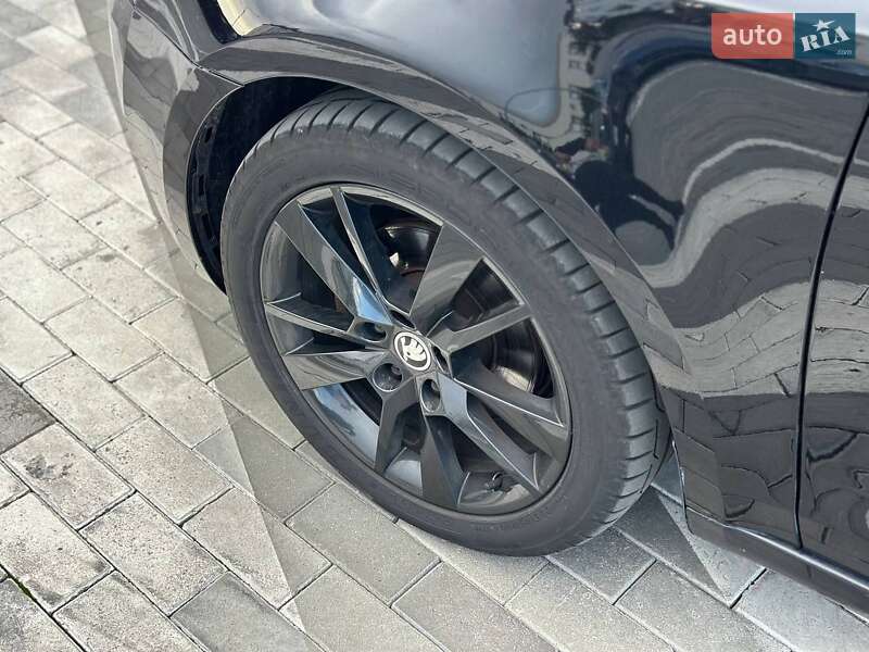 Универсал Skoda Octavia 2017 в Ровно