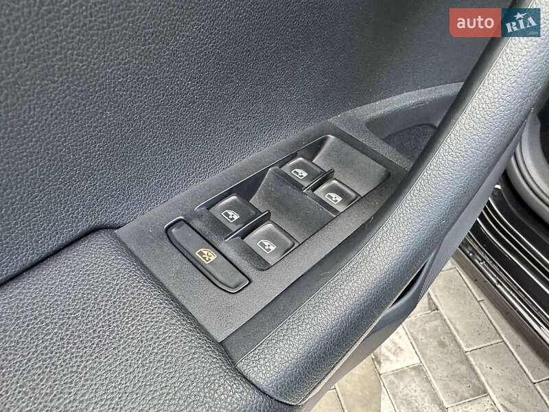 Универсал Skoda Octavia 2017 в Ровно