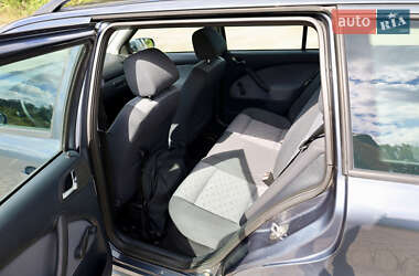 Универсал Skoda Octavia 2009 в 