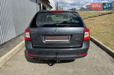 Универсал Skoda Octavia 2012 в 