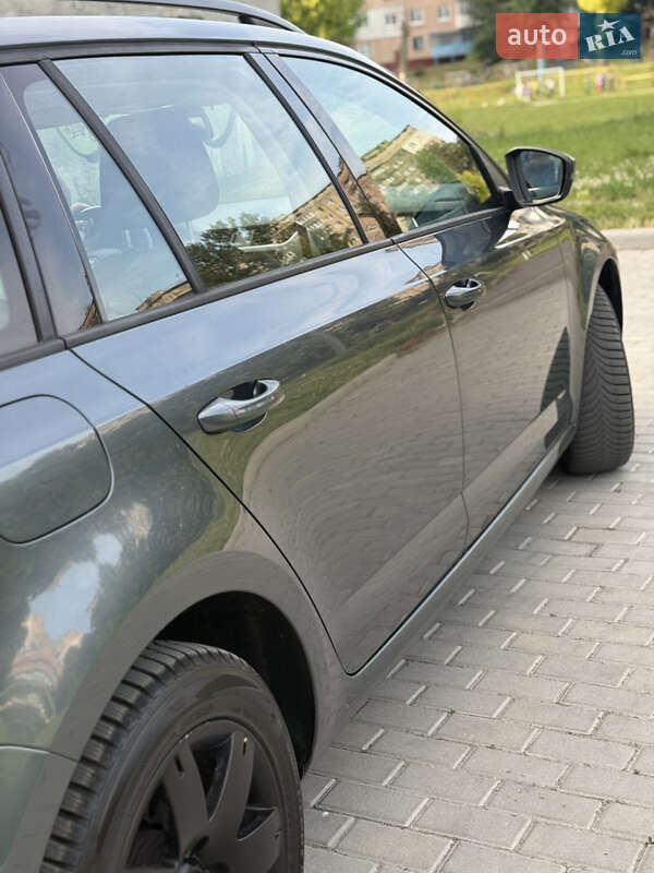 Универсал Skoda Octavia 2015 в Тернополе