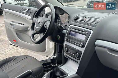 Универсал Skoda Octavia 2009 в 