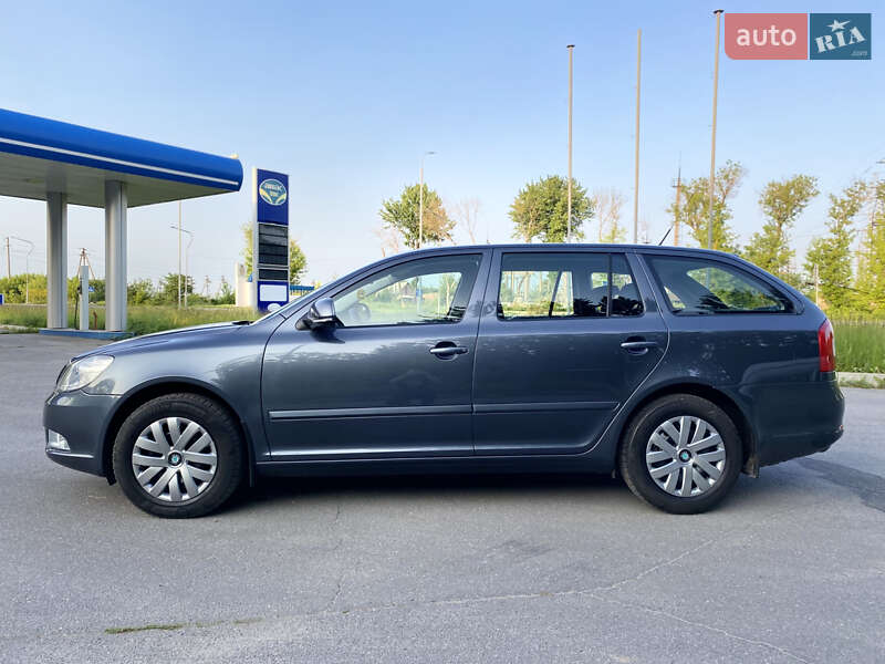 Универсал Skoda Octavia 2009 в Староконстантинове фото 4 Универсал Skoda Octavia 2009 в Староконстантинове