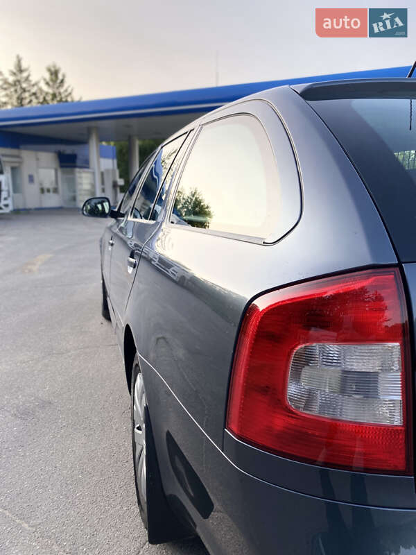 Универсал Skoda Octavia 2009 в Староконстантинове фото 12 Универсал Skoda Octavia 2009 в Староконстантинове