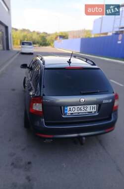 Универсал Skoda Octavia 2010 в 