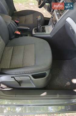 Универсал Skoda Octavia 2010 в 