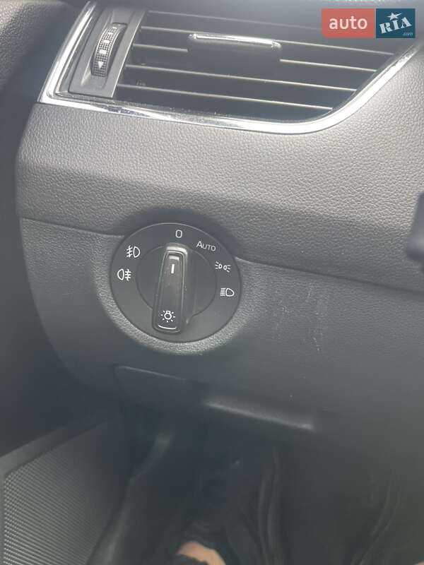 Універсал Skoda Octavia 2014 в Любомлі