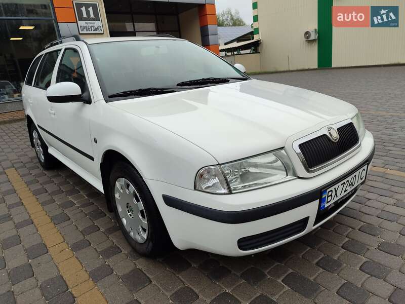 Универсал Skoda Octavia 2009 в Хмельницком