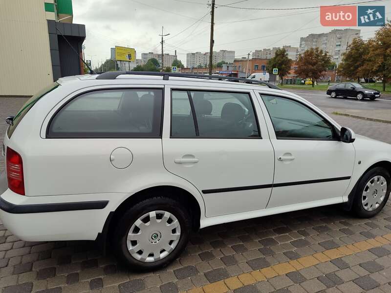 Универсал Skoda Octavia 2009 в Хмельницком