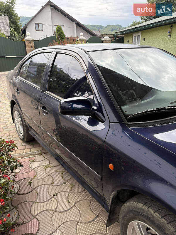 Ліфтбек Skoda Octavia 1998 в Калинах