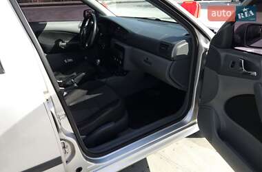 Лифтбек Skoda Octavia 1998 в 