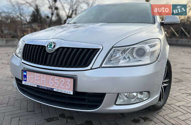 Универсал Skoda Octavia 2010 в 